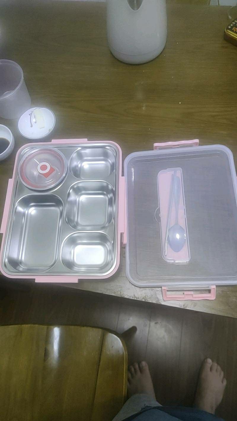 Kháy xinh sắn quá. Inox dầy dặn
 Tiện chia đồ ăn. Thích quá. Mua mà chưa sài đến