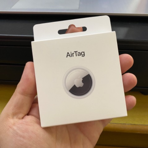 Lâu lắm mới quay lại Tiki mua thấy có nhiều cái thay đổi quá! Hàng giao khá nhanh và mọi thứ đều chỉn chu từ gói hàng đến cách giao hàng. Hàng của Tiki Trading bán thì luôn chuẩn chính hãng rồi, giao cũng khá nhanh luôn. Ưng cái bụng. Sẽ còn quay lại Tiki để mua những lần sau nữa 😍😍😍