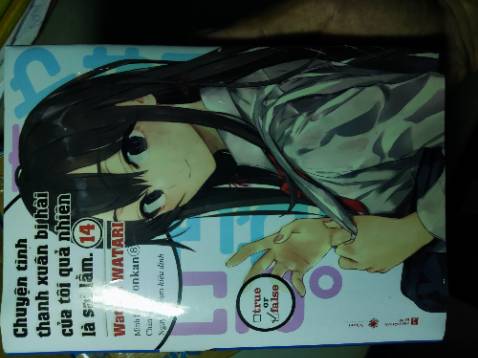 Giao hàng nhanh, điểm trừ lần này là hộp giao bị nát do bị hộp nặng đè. Sách còn mới nguyên seal