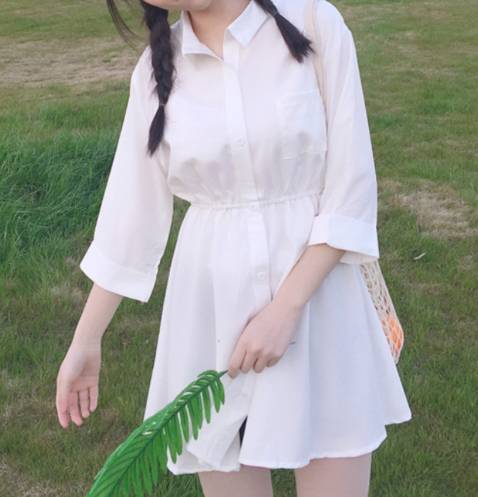 Đánh giá sản phẩm Áo Sơ Mi Nữ Form Dài Che Quần Cá Tính SM013 MayHomes: Là một trong các sản phẩm sơ mi nữ hot trend hiện nay với form dài che quần, cá tính. Vải trắng dễ thương, dễ phối đồ, với quần short jeans cho bạn gái cá tính. Cho 5 sao liền nè. Tiki giao hàng tốt.