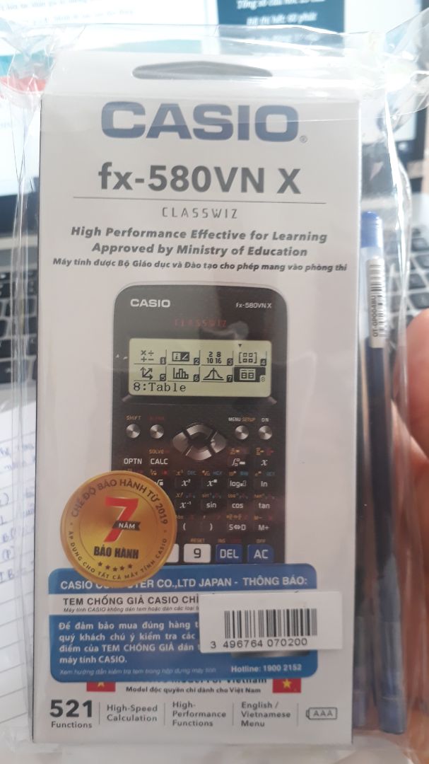 giao hàng nhanh, máy ko trầy xước có bảo hành đầy đủ máy lên oke luôn còn đc tặng kèm 2 cây bút