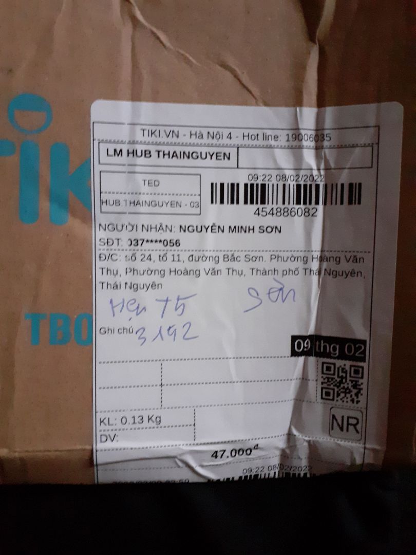 hộp hơi nát còn lại nội dung sách ok