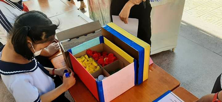 hàng đẹp như mẫu. giá phù hợp nữa. độ bền thì chưa biết. vì mình chưa xài. shop phục vụ tốt. cảm ơn shop nha