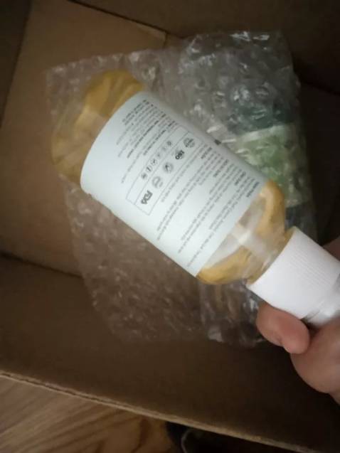 Gói mấy lớp chống sốc sợ hư đồ của mình hay sao á. Cưng ghê. Đuổi muỗi không được như mong đợi nhưng cũng cảm ơn shop nhiều vì sản phẩm nhé Gói mấy lớp chống sốc sợ hư đồ của mình hay sao á. Cưng ghê. Đuổi muỗi không được như mong đợi nhưng cũng cảm ơn shop nhiều vì sản phẩm nhé