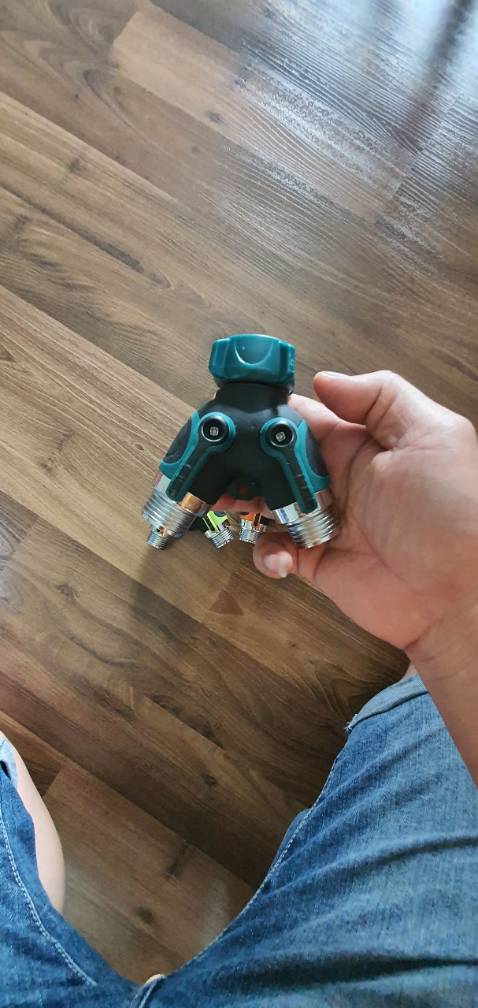 Rất xịn sò, chắn chắn, dày thì thôi rồi, Đã lắp thử dùng ok, nối ống 27 nếu các bạn ống to hoặc nhỏ hơn thì mua thêm đầu nối ngoài CH điện nước là được. Hài lòng