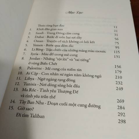 Giao hàng cực kỳ nhanh, mấy lần trước mình mua hàng trên tiki cứ hay bị móp sách mà lần này tới tay mình còn nguyên seal luôn :)) Giao hàng cực kỳ nhanh, mấy lần trước mình mua hàng trên tiki cứ hay bị móp sách mà lần này tới tay mình còn nguyên seal luôn :))