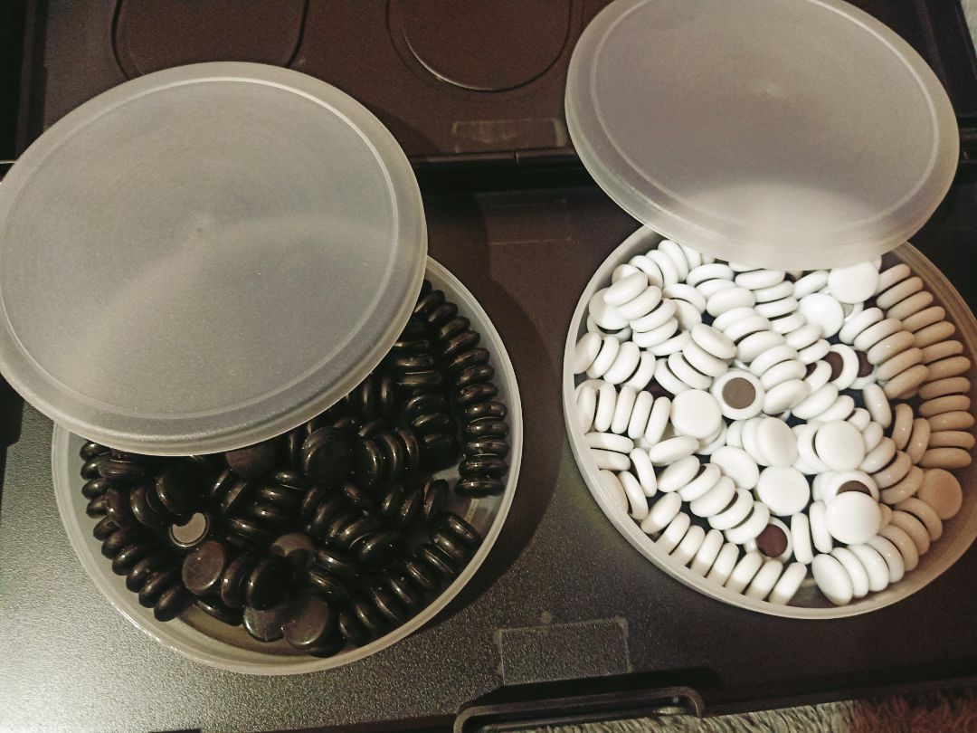 Sản phẩm đúng hình, chất lượng tốt, hộp đựng chắc chắn.