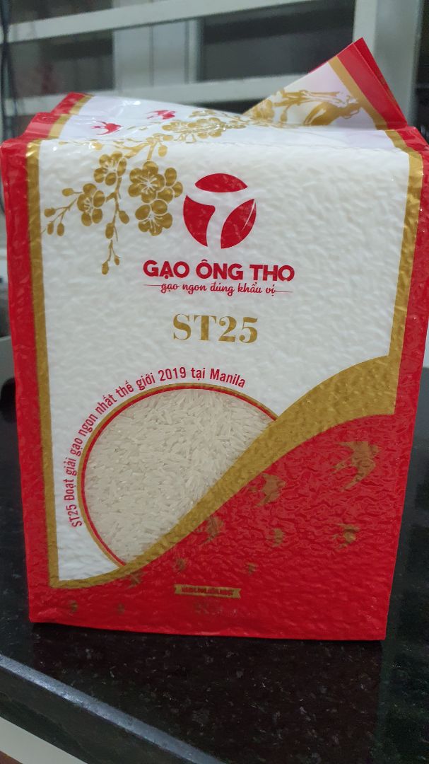 Gạo ST25 đóng gói hút chân không rất đẹp, phù hợp làm quà tặng luôn. Đóng gói và giao hàng nhanh, sẽ tiếp tục ủng hộ shop Exper