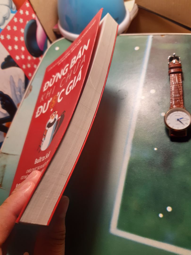 Tiki giao hàng rất nhanh, sách được bảo quản tốt, rất đẹp. Nội dung nhẹ nhàng, dễ hiểu.Rất hài lòng.