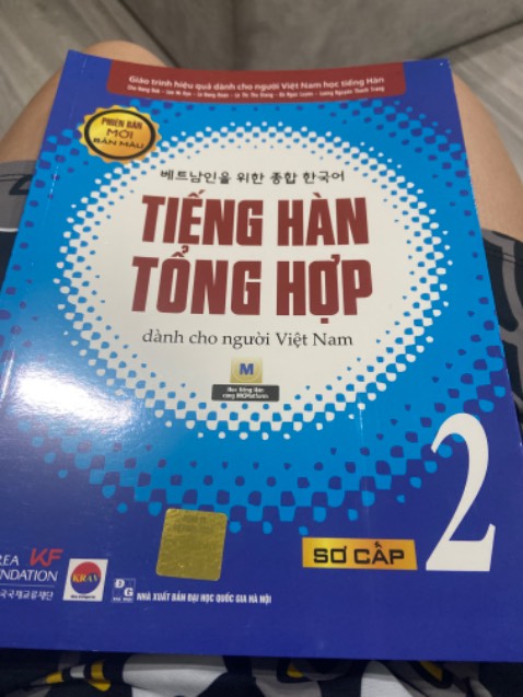 Bản màu nên sách đẹp, dễ nhìn, giấy viết mượt tay Bản màu nên sách đẹp, dễ nhìn, giấy viết mượt tay