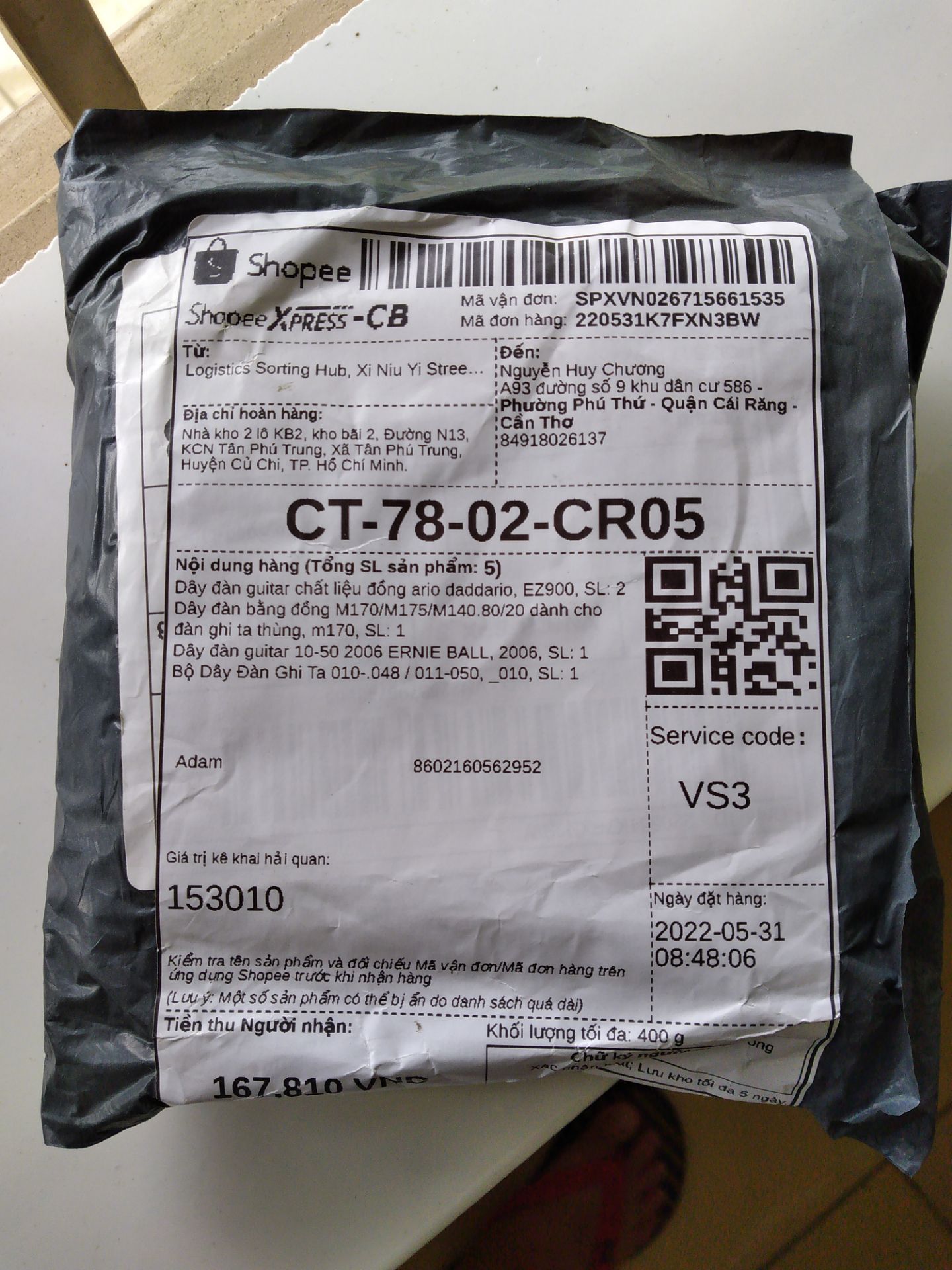 Hàng giao rất nhanh, đặt hôm trước hôm sau đã giao. Tuy nhiên trong sách hướng dẫn có kèm CD người học nghe mới  hiểu và thực hành theo, giao hàng không có CD hơi khó cho người học.