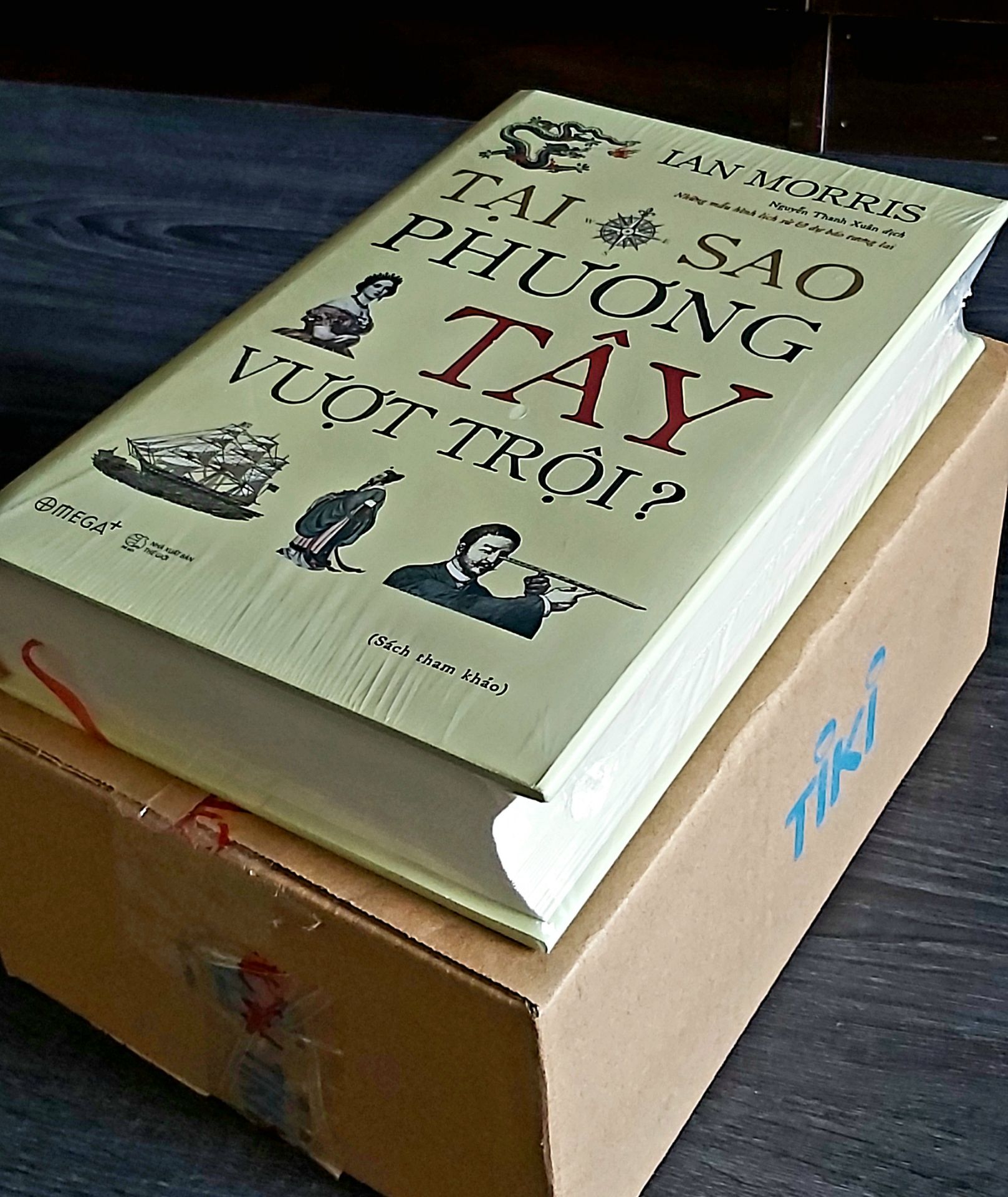 "Cuốn sách phi hư cấu tuyệt vời nhất ra đời trong thời gian gần đây…. Nếu như Súng, Vi trùng và Thép của Jared Diamond là một tác phẩm kinh điển đầy tham vọng táo bạo, hấp dẫn bởi kiến thức uyên bác, sự giải thích cặn kẽ cũng như cách triển khai bậc thầy... thì Tại sao phương Tây vượt trội? của Ian Morris còn là một viên kim cương tỏa sáng hơn thế nữa." ... The Business Standard - OMEGA
Nhanh, thuận tiện chính là dịch vụ của Tiki.