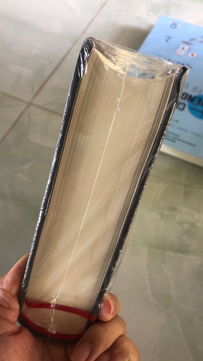 Sách đẹp, bìa cứng, chất liệu giấy tuyệt, nội dung trình bày rõ ràng, dễ hiểu.