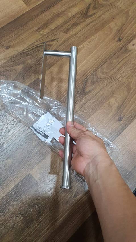 Xịn sò thật, tiện nhất là ko phải khoan, dính phát ăn ngay rất chắc chắn. Hàng đẹp giá rẻ hữu ích. Rất hài lòng