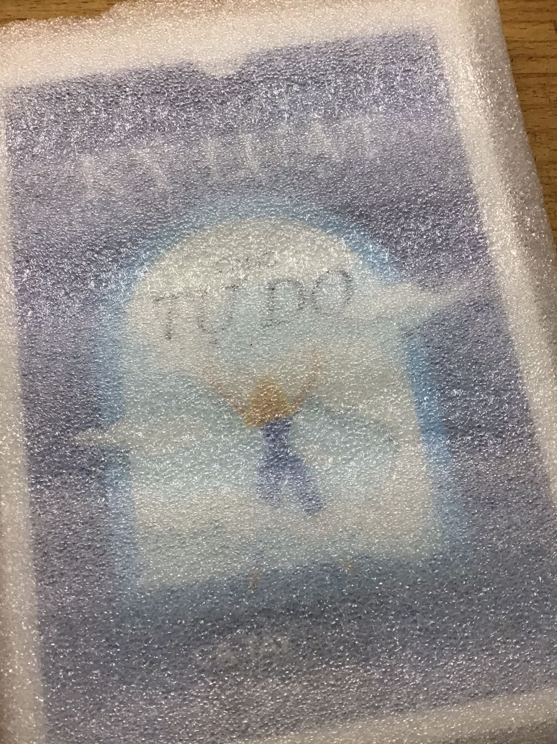 Mình mới đặt hôm qua mà nay đã có hàng rùi, công nhận nhà sách ship rất nhanh luôn í 😋.
Mình chưa đọc sách nhưng mình đánh giá cao phần đóng gói, hàng còn nguyên bọc và không bị móp méo nhaaaa. Cảm ơn nhà sách và tiki đã giúp mình biết đến một quyển sách hay như này💞✨