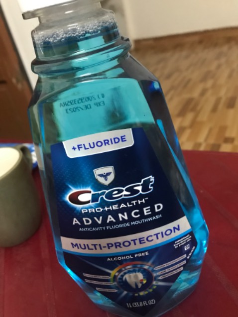 Nước súc miệng ổn thực sự ạ, không bị cay nhiều gì hết trơn, tuỵt vời, mừi đỉmmmm