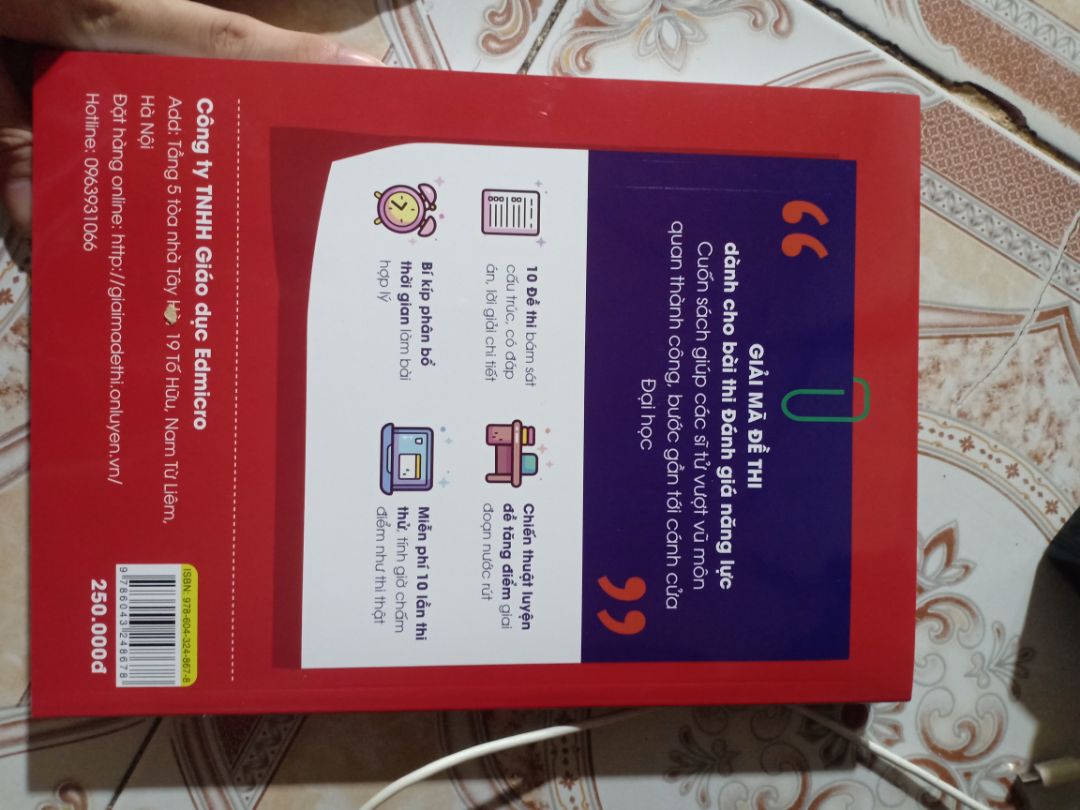 rất đáng tiền mua ạ. Săn sale chỉ 106k cả ship mà nhận được sách rất ok ❤️ nội dung rất thích hợp cho ai cần ôn thi đgnl nhé