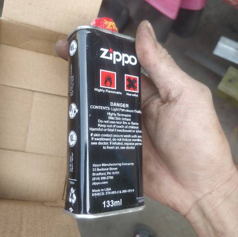 Đặt 125ml shop giao 133ml. Hàng dỏm không có tem chống hàng giả. Móp hộp không ưng ý