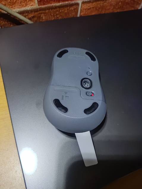 Sản phẩm bị lỗi không nhận tín hiều bằng đầu usb .Đổi trả 2 lần, lần này là lần thứ 3. Nếu sản phẩm bị lỗi nữa xin ko bao giờ mua hàng này nữa.