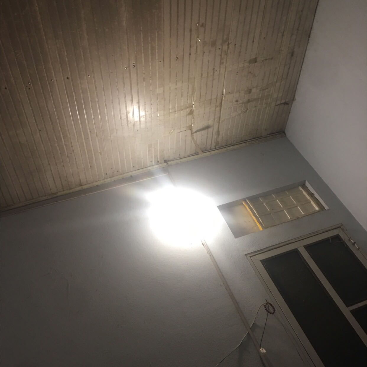 Giao hàng nhanh chóng máy tốt