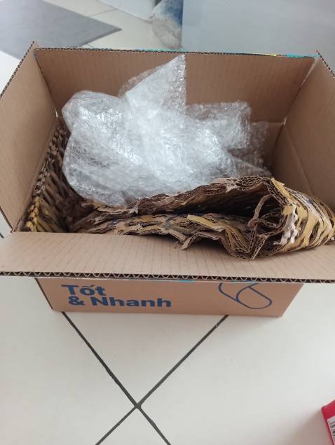 Màu đẹp. Nước mắm ngon. Đóng gói kĩ.