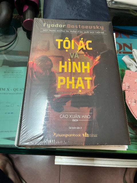 Shop đóng gói cẩn thận và giao nhanh. Sách seal, giá tốt. Luôn mua sách trên tiki.