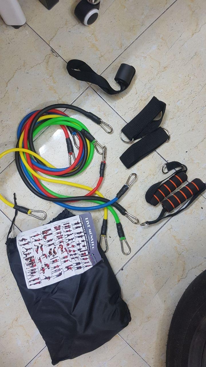 Sản phẩm như hình . Dây và móc rất chắn chắn . Thấy bên khác bán rẻ hơn nhưng mà móc nhìn nhỏ xíu nên chấp nhận giá cao hơn mua của boro sport . Chất lượng đáng giá nên cho shop 5 sao trước . Tập vài bữa xem ok có bền không sẽ feedback tiếp . làm review trước lấy 10k thẻ cào của shop tặng cái đã kaka  :)))