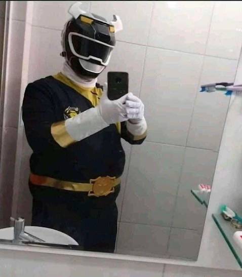 dùng dc vài lần lục nhách k nên mua phí tiền