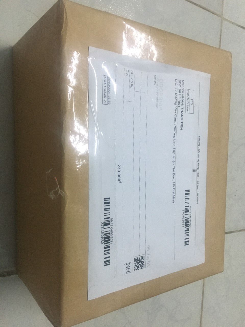 Giao hàng nhanh. Đóng hàng kỹ, chắc chắn, đẹp. Sản phẩm đảm bảo chất lượng, không bị móp méo, đủ vỡ.