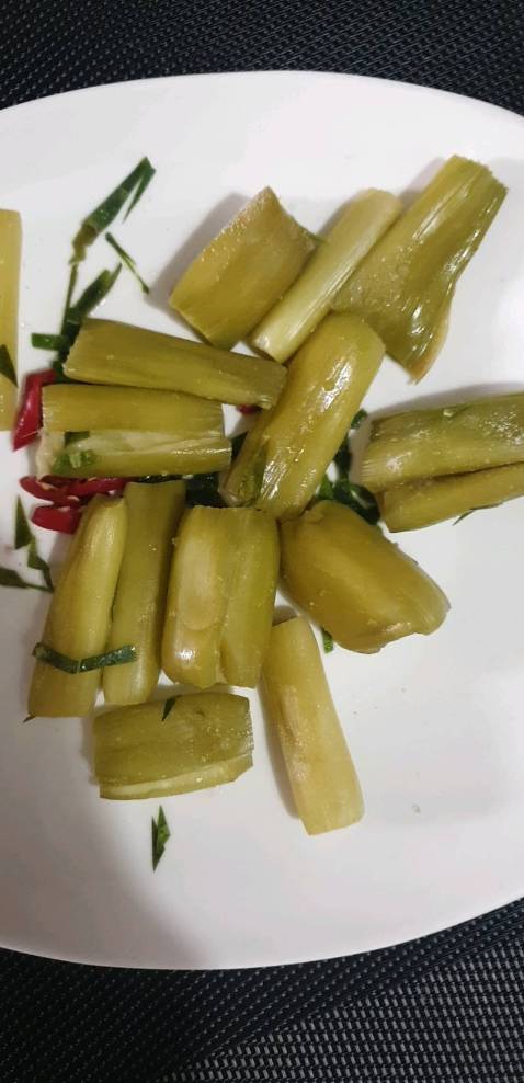 Hộp cà to lắm luôn, nhựa chắc dày dặn. Shop phụ vụ tốt, k làm mình thất vọng, tặng shop và sản phẩm t sao