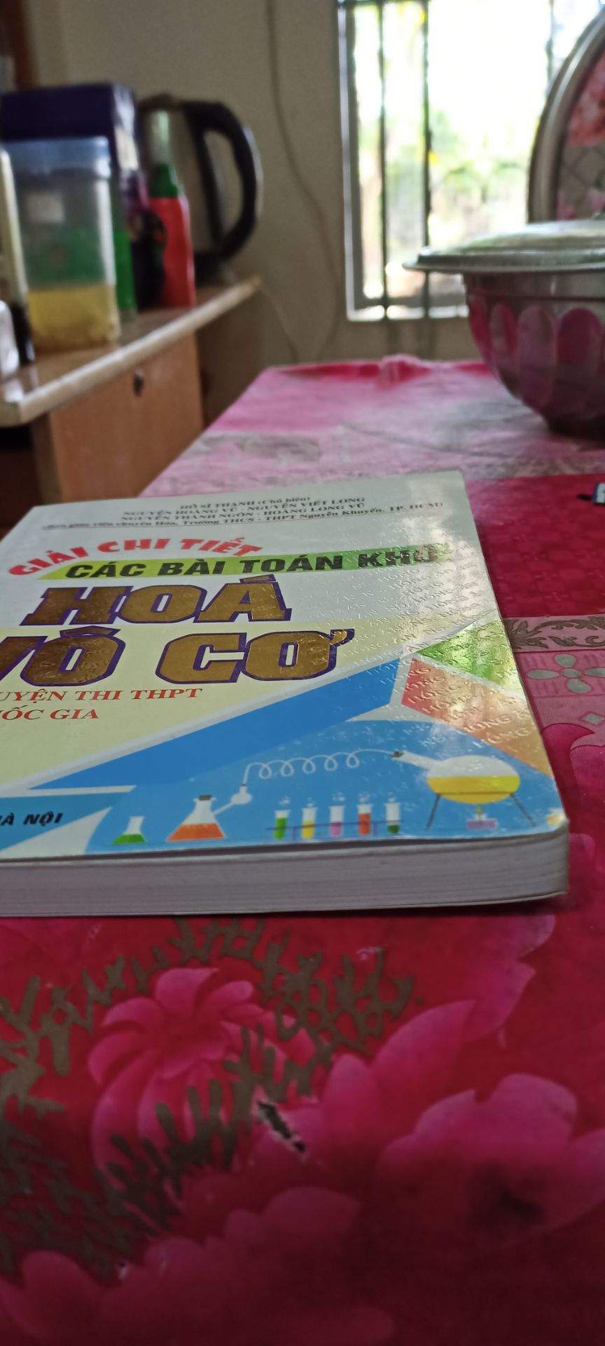 sách giao về hơi cũ xí..@@