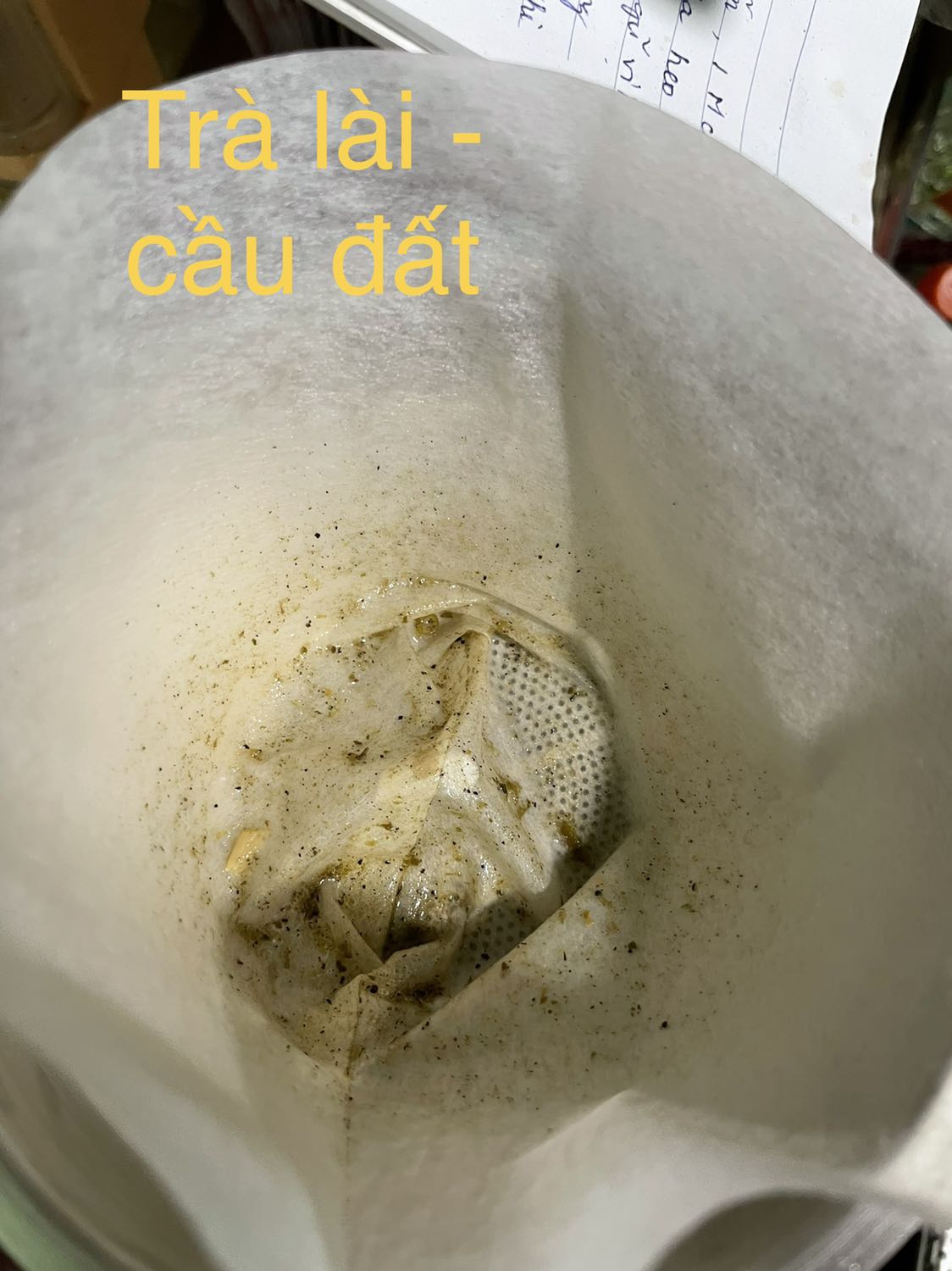 Dùng ngon. Vị thì thấy không thơm bằng trà lài nhưng hậu lại ngọt. Thích hơn so với dùng trà lài cùng loại. Đặc biệt pha thấy không nhiều cặn như khi pha trà lài.