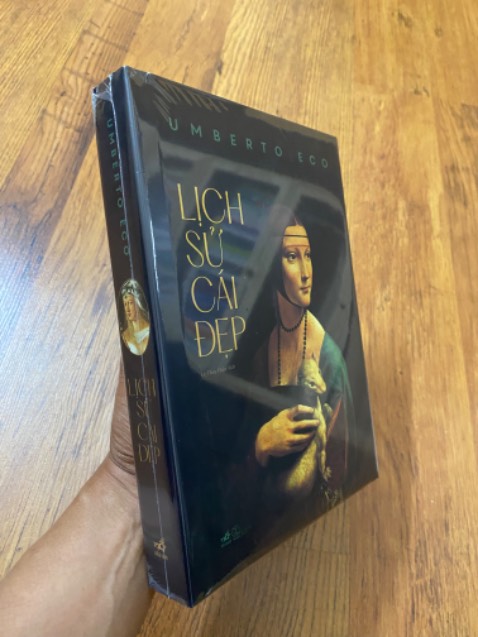 Đóng gói cẩn thận. Sách đến tay nguyên seal, ko cấn móp. Rất hài lòng