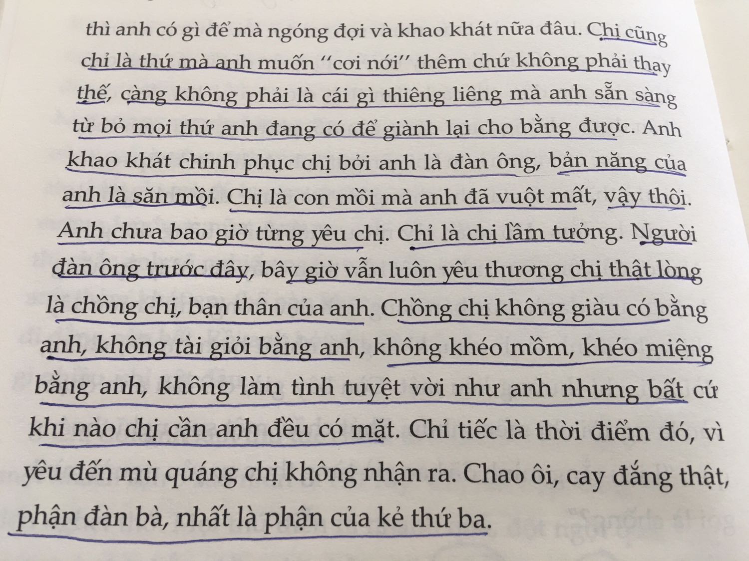 Đàn ông nên đọc để Tỉnh và hiểu cái giá đắt đỏ của Dại phí & Tham phí khi xúc phạm, phản bội Hôn nhân! Họ chỉ ngộ ra tội lỗi, Dại phí khi đã no nê, chán Bồ!
Phụ nữ nên đọc để tỏ cái giá rẻ mạt của Dại phí khi chọn làm kẻ thứ 3 để rồi tự sát thương mình trong ngỡ ngàng, cô đơn và tổn thương đồng phận Người phụ nữ khác và những đứa trẻ! Đàn ông nên đọc để Tỉnh và hiểu cái giá đắt đỏ của Dại phí & Tham phí khi xúc phạm, phản bội Hôn nhân! Họ chỉ ngộ ra tội lỗi, Dại phí khi đã no nê, chán Bồ!
Phụ nữ nên đọc để tỏ cái giá rẻ mạt của Dại phí khi chọn làm kẻ thứ 3 để rồi tự sát thương mình trong ngỡ ngàng, cô đơn và tổn thương đồng phận Người phụ nữ khác và những đứa trẻ!