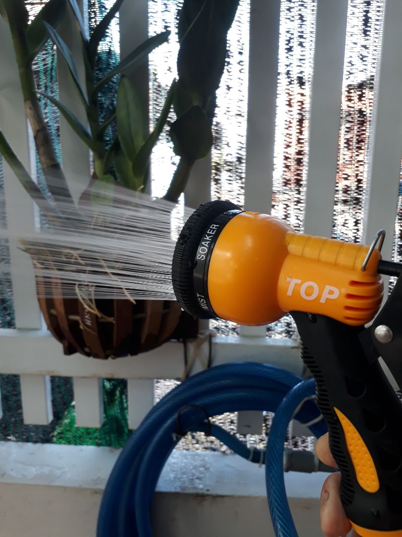 hang đung hình ảnh va chat luong như q.cáo. còn dung co bền ko thi con co thoi gian