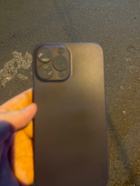 Ốp bị lệch camera không dùng được Ốp bị lệch camera không dùng được