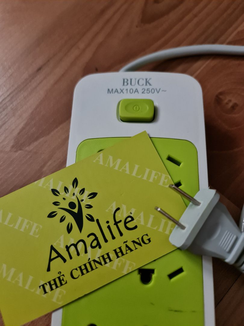 1. Hàng nhái không đúng thương hiệu như ảnh rao bán sản phẩm. 
2. Đầu phích cắm là dạng dẹt, sai hoàn toàn so với ảnh quảng cáo là đầu tròn. đầu dẹt rất bất tiện khi sử dụng.