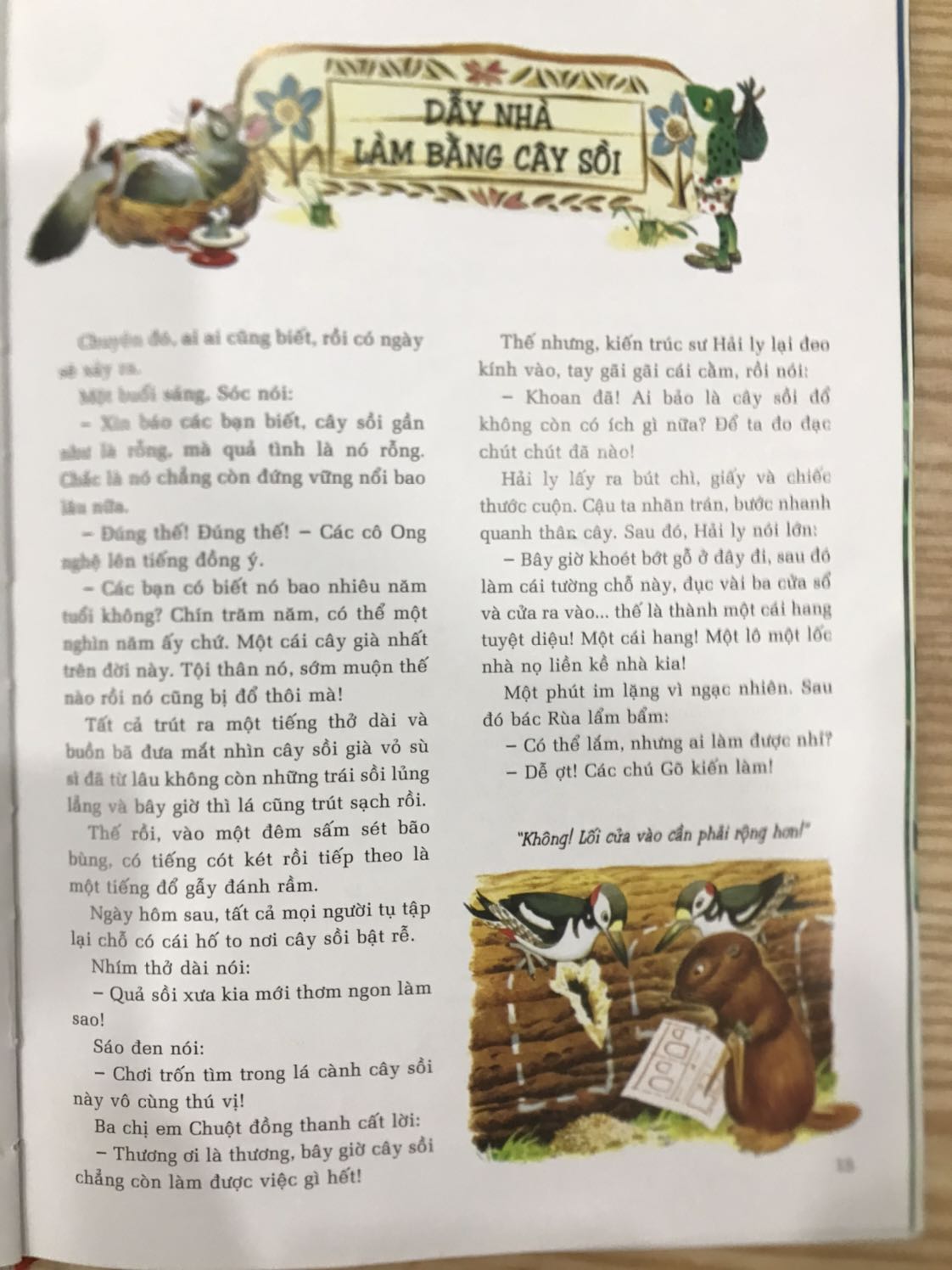 Sách khổ to, đẹp. But các câu truyện nhiều chữ nên phù hợp với các bé cấp 1 hơn là mẫu giáo.