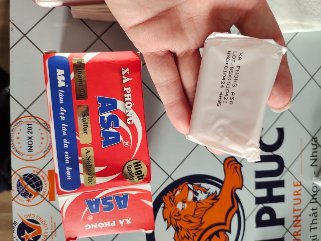 Sản phẩm đóng gói cẩn thận , Dịch vụ giao hàng TIKI NOW khá ổn , bắt đầu dùng sản phẩm rất thơm mát Sản phẩm đóng gói cẩn thận , Dịch vụ giao hàng TIKI NOW khá ổn , bắt đầu dùng sản phẩm rất thơm mát