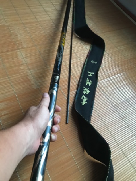 Kiểu dáng đúng như quảng cáo, cầm chắc chắn. Tặng kèm ngọn cần ok. Chưa tét thử nhưng thấy ổn. Shop uy tín. Sẽ nghiên cứu mua sản phẩm tiếp.