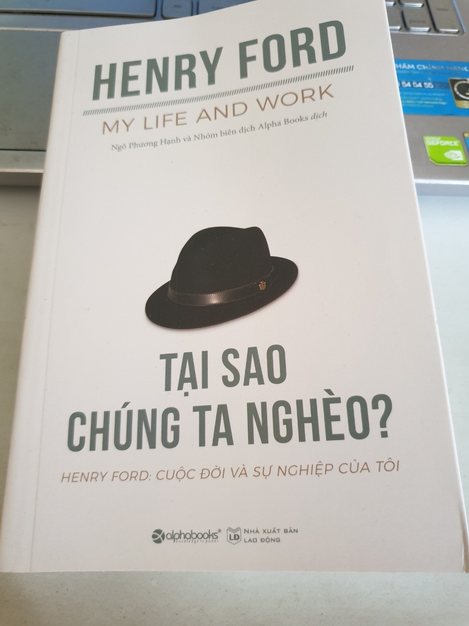 Đúng quyển sách mình đang tìm mua! Đọc để thay đổi bản thân và tư duy sống...SP bán với giá tốt & hình thức mới 100%...Mình rất hài lòng! Cám ơn Tiki