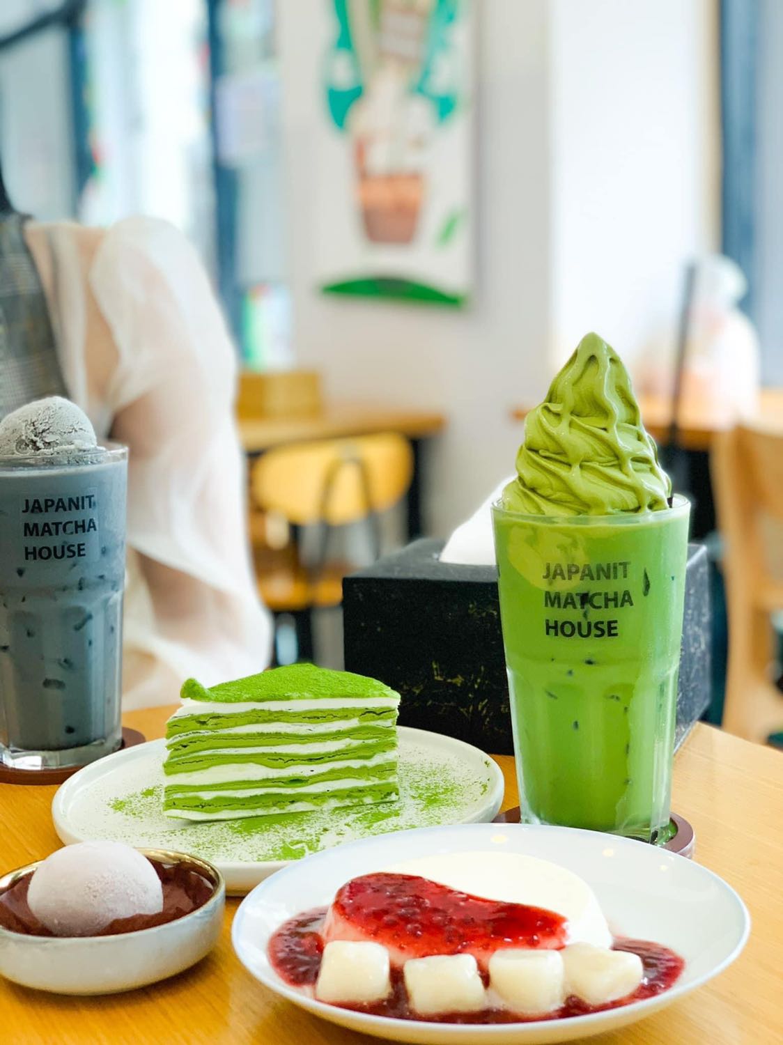 Sản phẩm có chất lượng đúng như mô tả, đóng gói chắc chắn, rất đáng tiền, giao hàng nhanh.
P/s: ko có thời gian chụp hình nên mình lấy đỡ hình trên mạng up