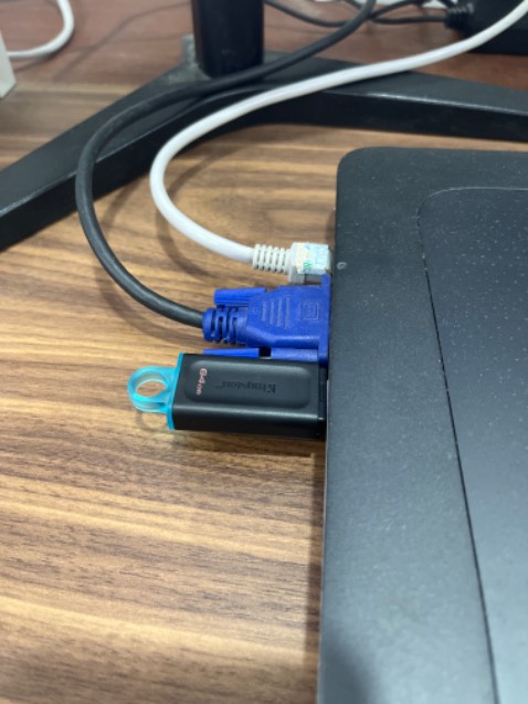 Tốc độ ghi 10~13mbs
Tốc độ chép ra ~100mbs
Hiện xài ổn nhé mọi người Tốc độ ghi 10~13mbs
Tốc độ chép ra ~100mbs
Hiện xài ổn nhé mọi người