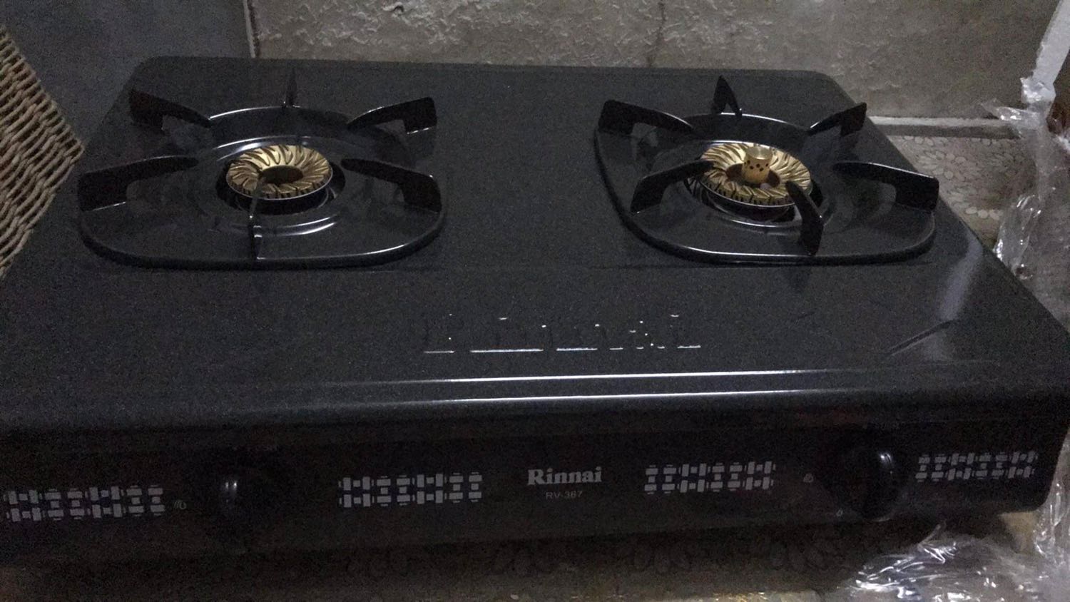 Bếp đẹp lắm, nhà cung cấp đóng hàng chắc lắm