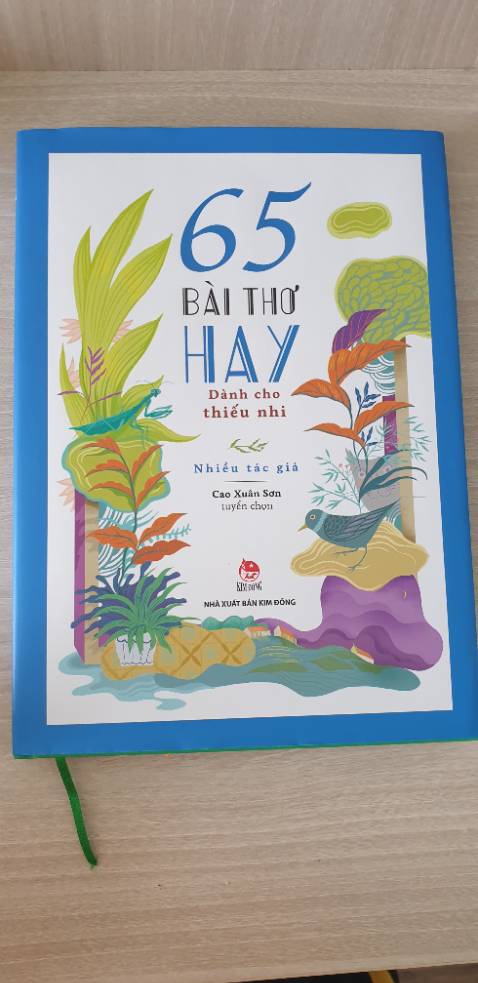 Sách hay, thích hợp cho trẻ em làm quen với thơ văn. Đọc trước khi đi ngủ rất bổ ích