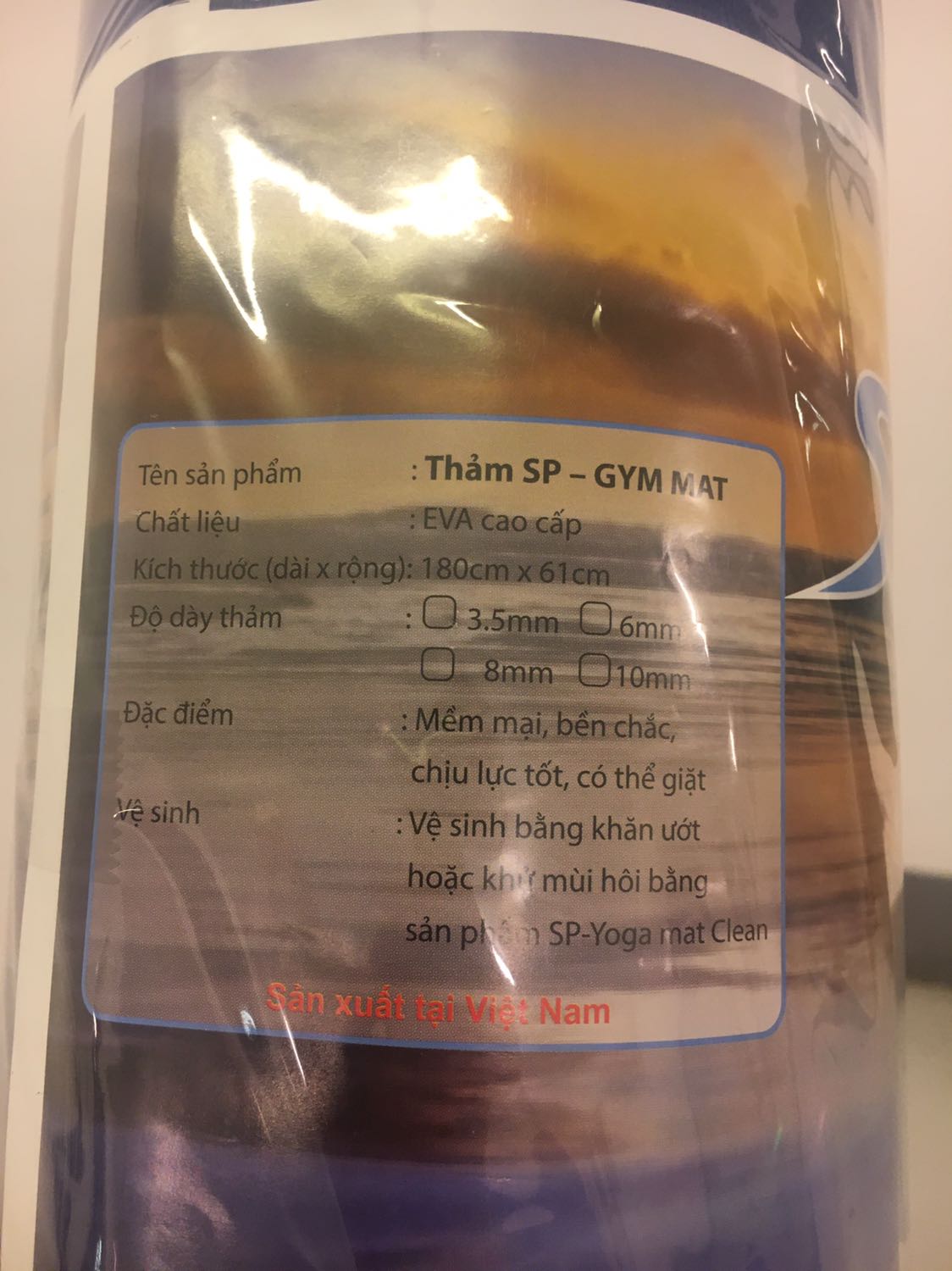 đặt mua thảm TPE 2 lớp thì shop lại giao loại thảm 1 lớp ko phải TPE, nhắn tin thì ko thấy hồi âm! Đề nghị shop đổi lại đúng loại hàng tôi đặt, ko tôi sẽ trả lại hàng!!