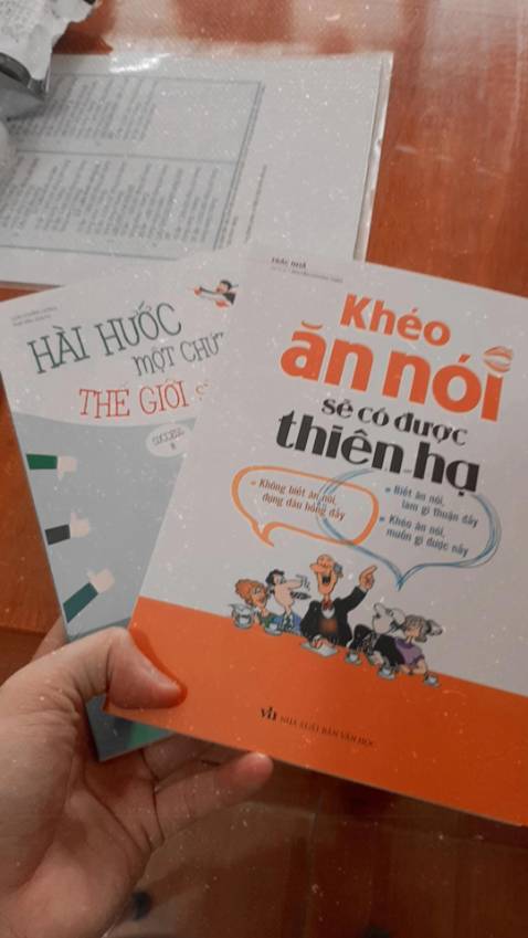 Mình vừa nhận sách vào hôm nay. Sách rất mới đẹp, thơm mùi giấy lắm ^^ tiki đóng gói cũng rất cẩn thận. Hi vọng đây là một cuốn sách hay