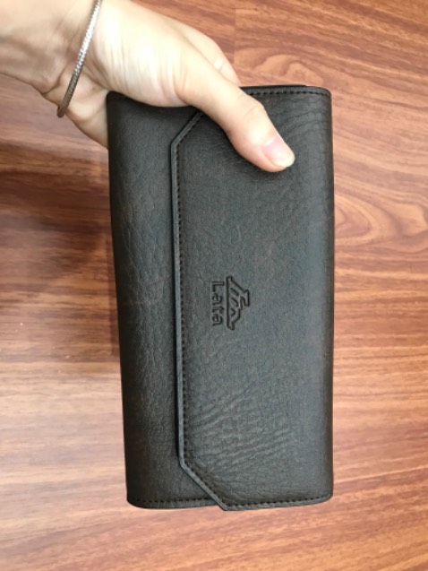 sản phẩm rất đẹp , e đã nhận đc hàng rồi ạ , ưng quá trời luôn , màu sắc đẹp da mềm nữa , sẽ luôn ủng hộ shop nhiều hơn ạ