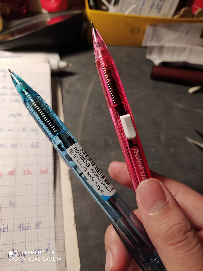 bút xài tốt ko phải bàn. Giao nhanh. Có mã giảm 30k nên cũng ổn bút xài tốt ko phải bàn. Giao nhanh. Có mã giảm 30k nên cũng ổn