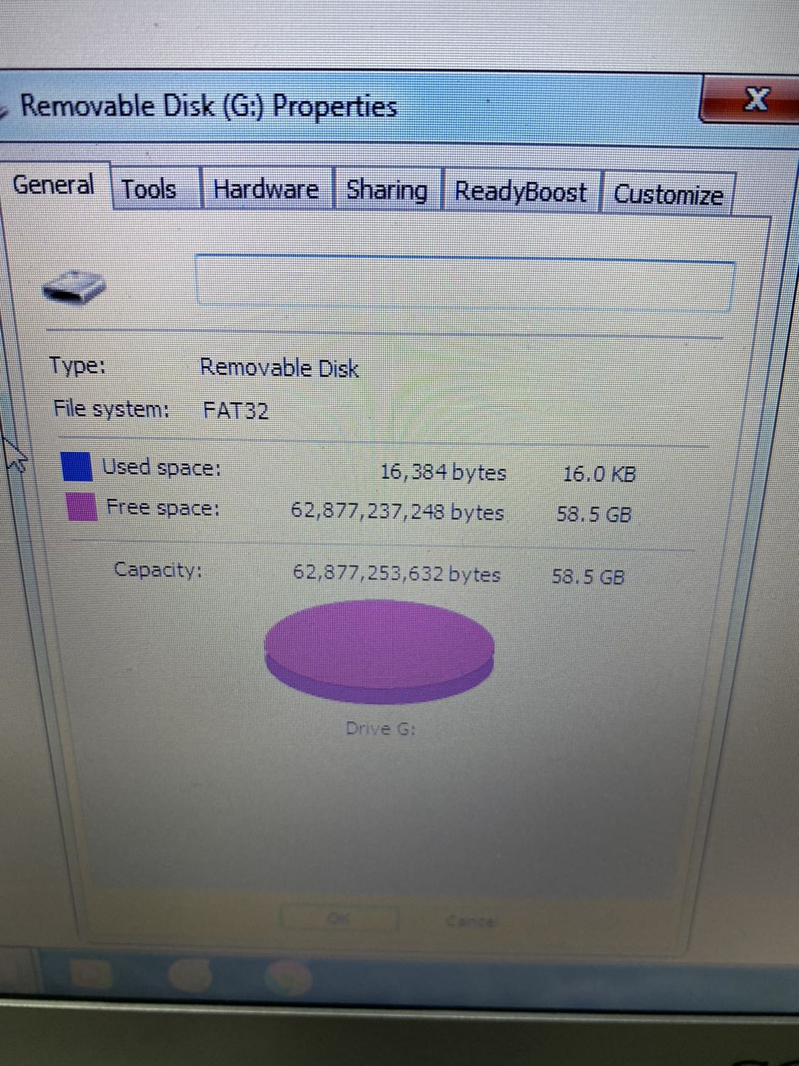 Bên ngoài đề 64Gb mà bên trong thực chất chỉ có 58Gb.